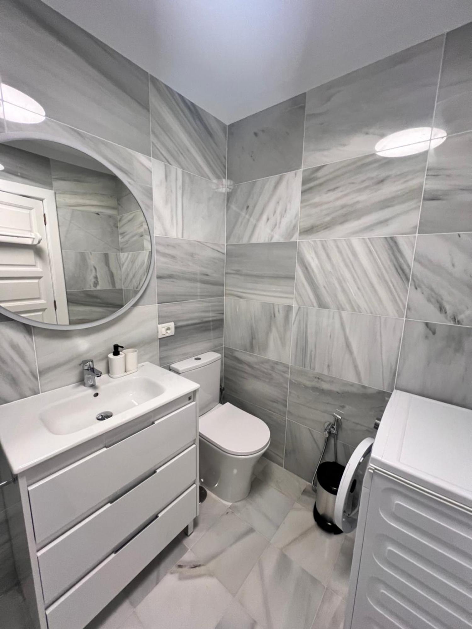 Seafront New Modern Apartment Playa de las Americas  Luaran gambar