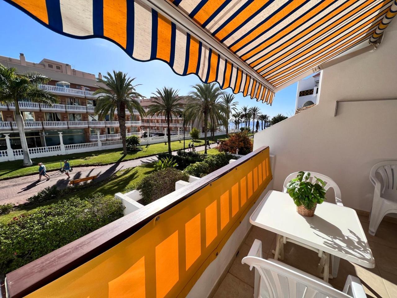 Seafront New Modern Apartment Playa de las Americas  Luaran gambar